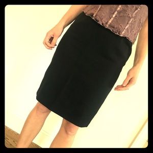 Classic well cut black pencil skirt